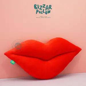 Bizzarpillow Bantal Sofa Bibir Size M Kain Yelvo BZ187