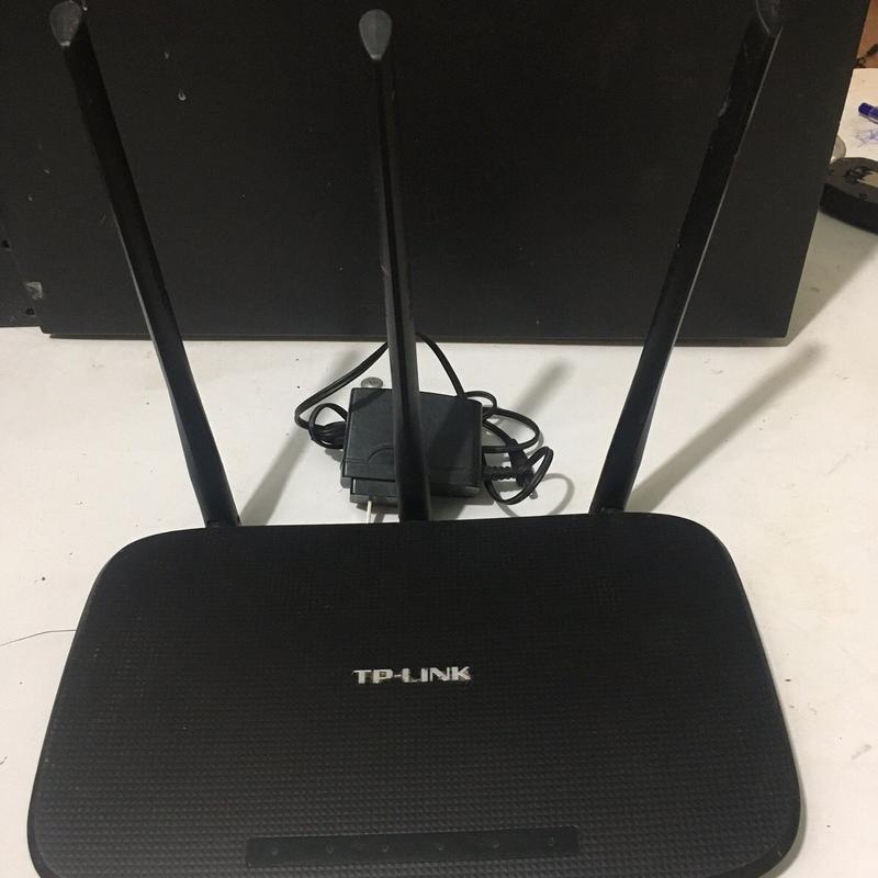 Bộ phát phụ wifi 3 râu gắn dây lan 450MPS Tích hợp Bên ngoài(hàng 2nd)