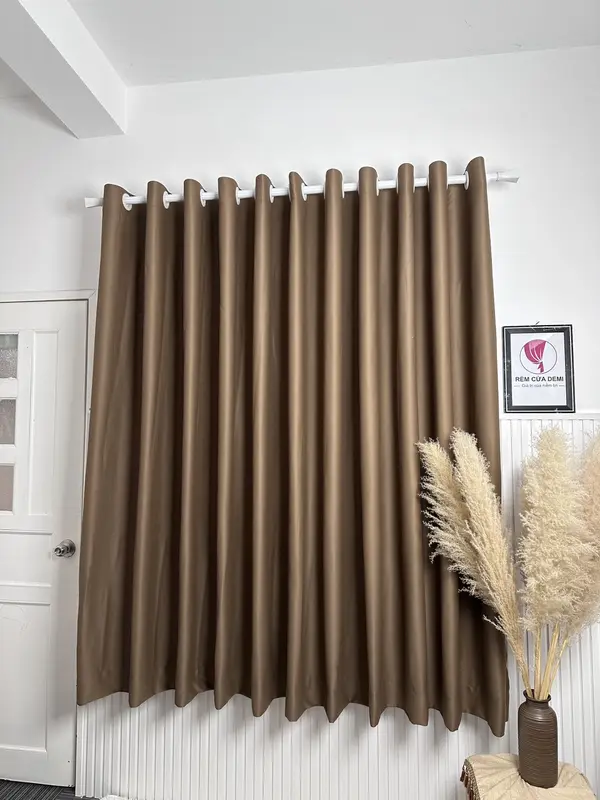 Rèm cửa màu nâu Tây trơn chống nắng tối đa 2,6m 3