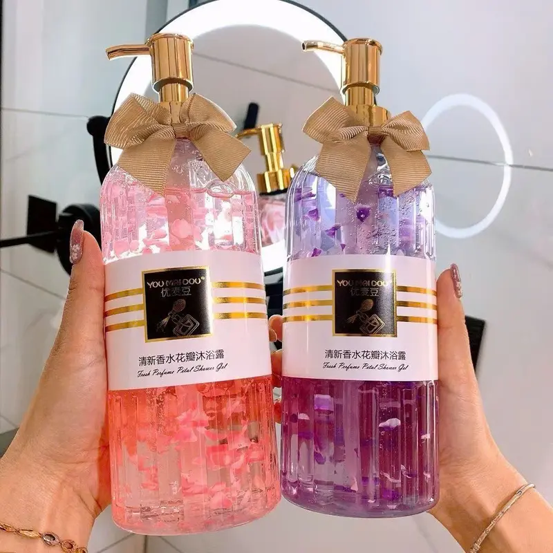 COMBO 3 CHAI - Sữa Tắm Nước Hoa Anh Đào, Chiết Xuất cánh Hoa Tươi Anh Đào 790ml 2