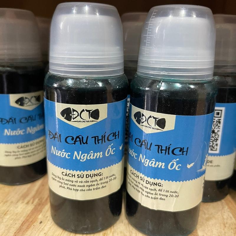 Nước xanh ngâm ốc
