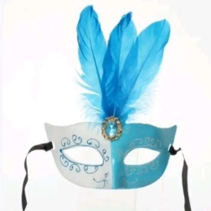Topeng Masquerade dengan Bulu Setengah Wajah untuk Pria / Wanita 1