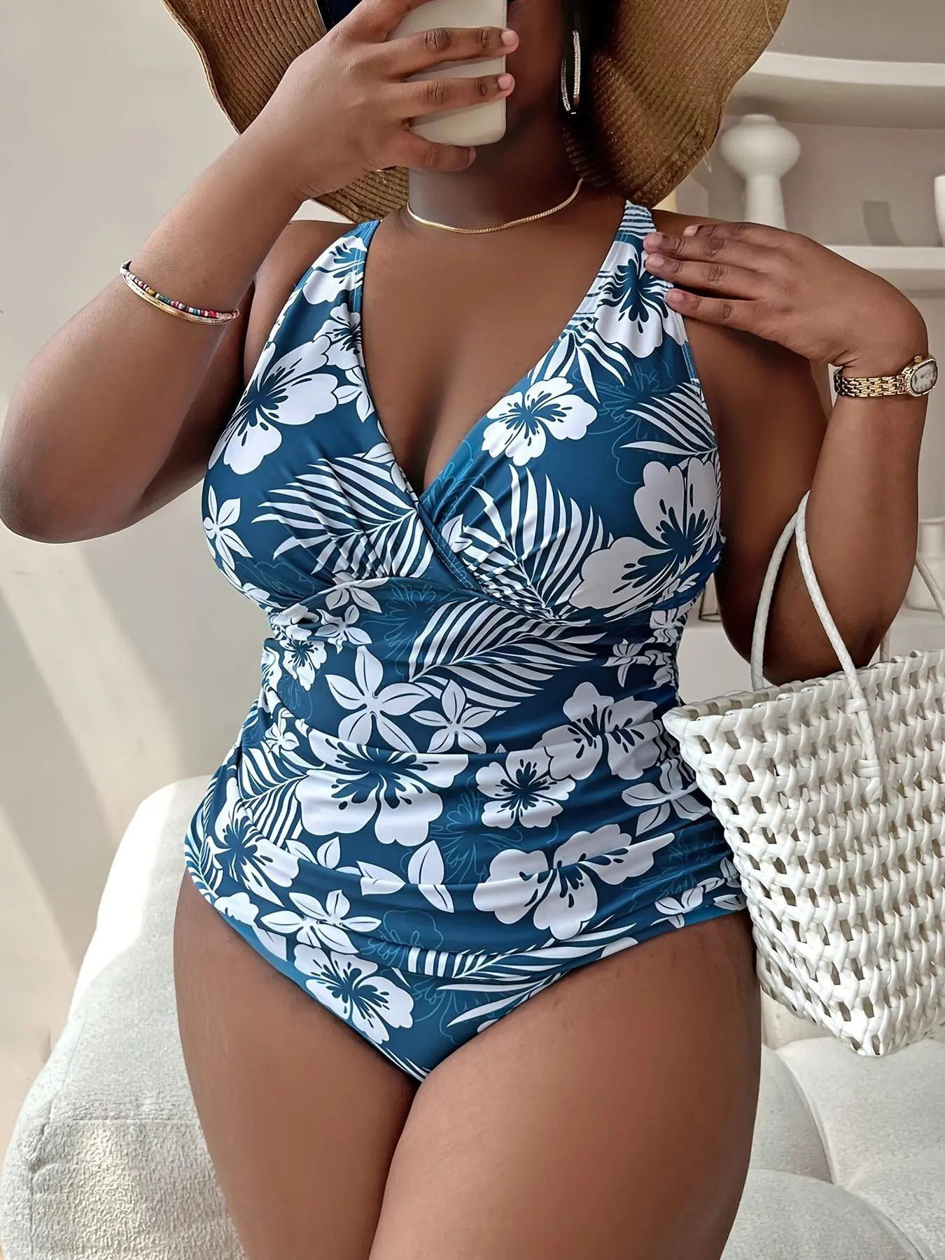 Plus Size Floral & Leaf Print Ruched Tankini Set, Boho Criss Cross Swim Top & Swim Panty Set, Women's Swimwear for Summer Beach, Modest Swimming Wear
