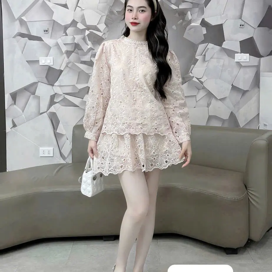 SÉT CHÂN VÁY ĐỤC LỖ MÃ (869)