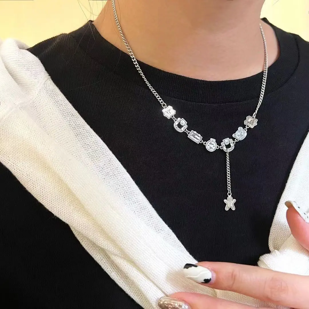 [95% Positive Rating] New Trendy Cartoon Pattern Gingerbread Man Luxury Sweater Chain Necklace Niche Design High-end Clavicle Chain