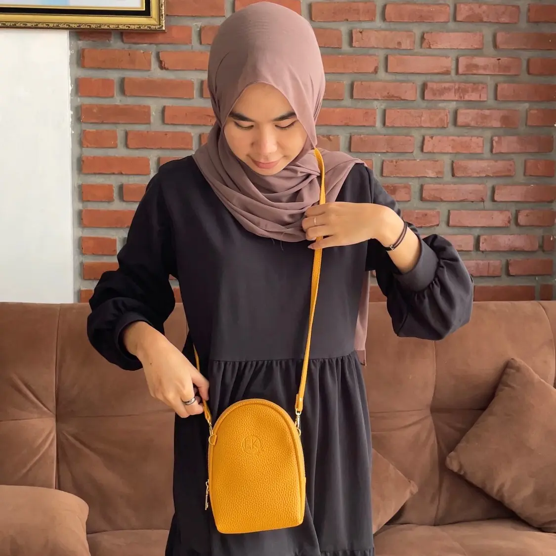 PETIT tas hp wanita kulit jeruk premium