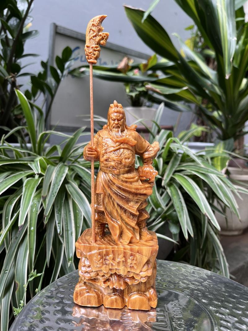 Product Introduction of Tượng quan công gỗ huyết long 13