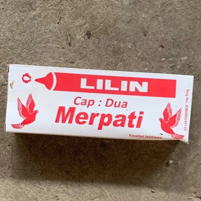 Lilin Batang cap merpati isi 8 / Lilin batang putih / lilin murah