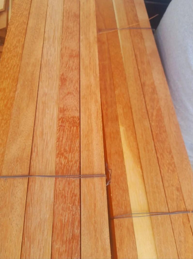 Product Introduction of ไม้ระแนง DIY. ไม้เนื้อแข็งไสเรียบ ขนาด (ยาว 100  ซม.กว้าง 3.5 ซม. หนา 1 ซม.) จำนวน 50 แผ่น ไม้แท้ลายไม้สวย 11