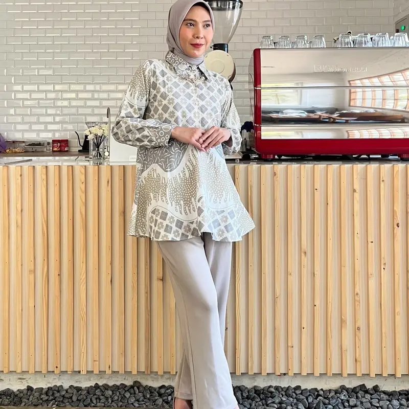 BATIK RAVINDRA Blouse Batik Karina Katun Wanita 5