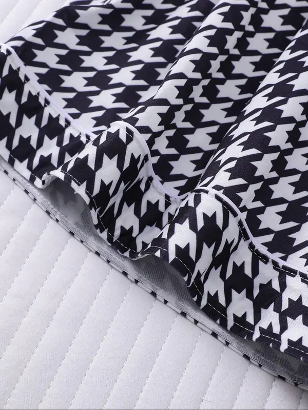 Women's All Over Houndstooth Print Short Sleeve Pajama Two-Piece Set, Casual Comfy Soft Button Front Chest Pocket Design Lapel Neck Top & Elastic Waist Shorts PJ Set, Ladies Sleepwear for All Seasons 7
