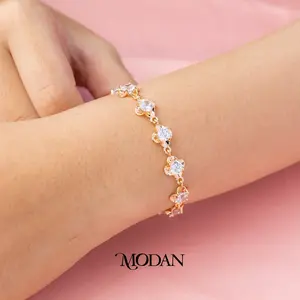 Modan - Sparkling Rose Gold Elegant Flower Clover Bracelet Gelang Pesta Diamond Replica Rhodium 18K Gold Plating