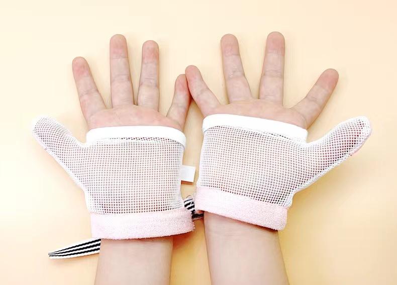 Product Introduction of 1 Pair Infant Children Anti Biting Eat Hand Protection Gloves Prevent Baby From Fingers Helps Stop Sucking Nails Harmless Suit 17
