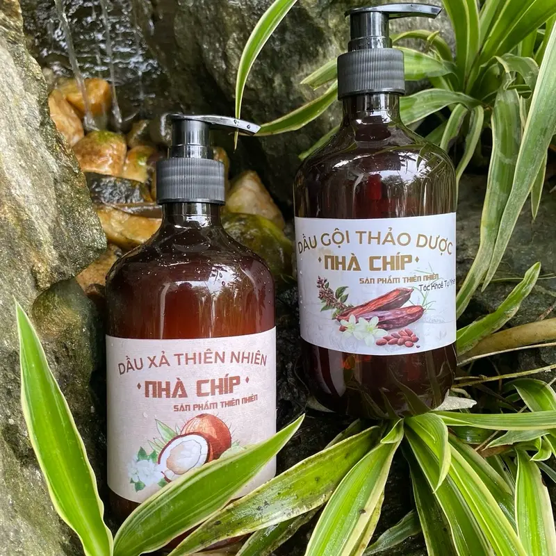 Combo gội xả thảo dược Nhà Chíp 500ml/1 combo hỗ trợ mọc tóc giảm gàu ngứa 1