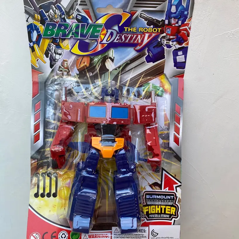 Mainan Transformers Optimus Prime Bisa berubah menjadi truck Mobilan 3