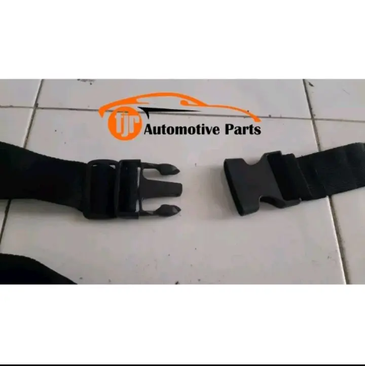 Sabuk Pengaman Mobil Universal (set 2pcs kursi Supir dan Penumpang)
