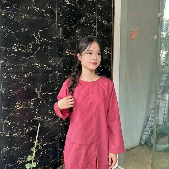 Mẫu vạt hò truyền thống chất liệu vải Kate và ti xi