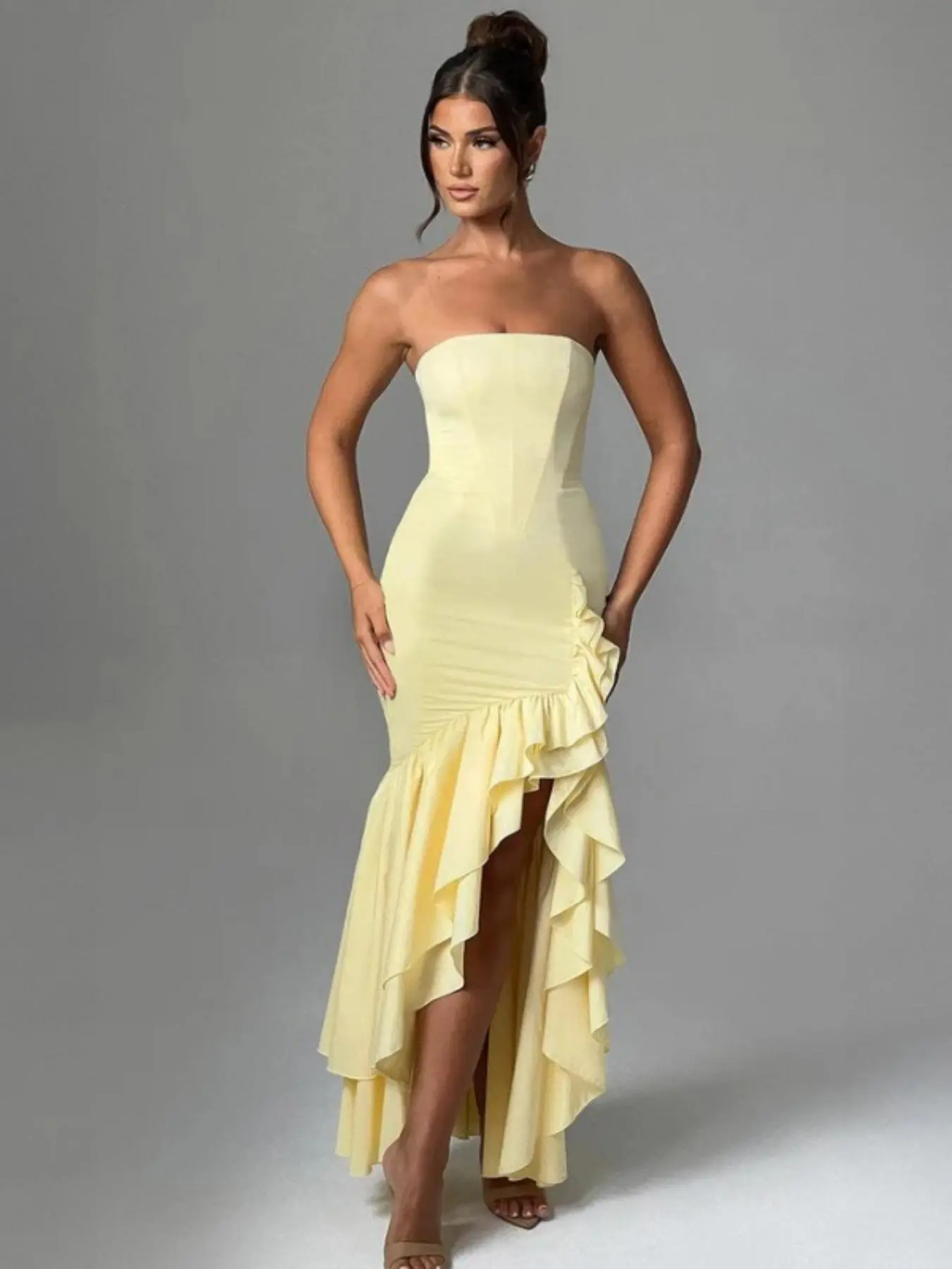 Women's Plain Tiered Layer Ruffle Backless Tube Dress, Elegant Asymmetrical Strapless Long Dress for Party Club Dating Wear, Ladies Spring & Fall Clothes