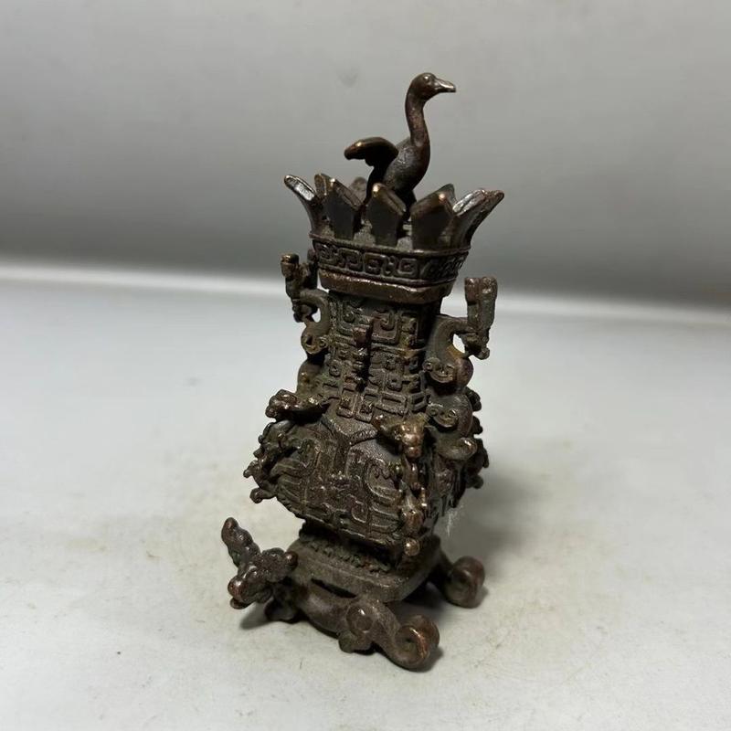Product Introduction of Đồ Trang Trí Hoa Sen Đồng, Phong Cách Cổ Trang, Thiết Kế Mảnh Mai Và Mùa Thu, Nồi Vuông Rồng, Đơn Giản Và Thanh Lịch, Thích Hợp Để Đồ Trang Trí Văn Phòng Và Phòng Khách, Đồ Trang Trí Cổ Điển, Bộ Sưu Tập Han 10