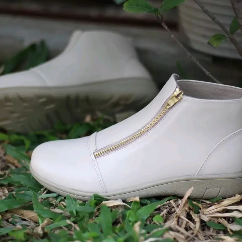 Sepatu Boots Wanita Gladies Original Boot Cewek Jalan Trendy Round Toe 1