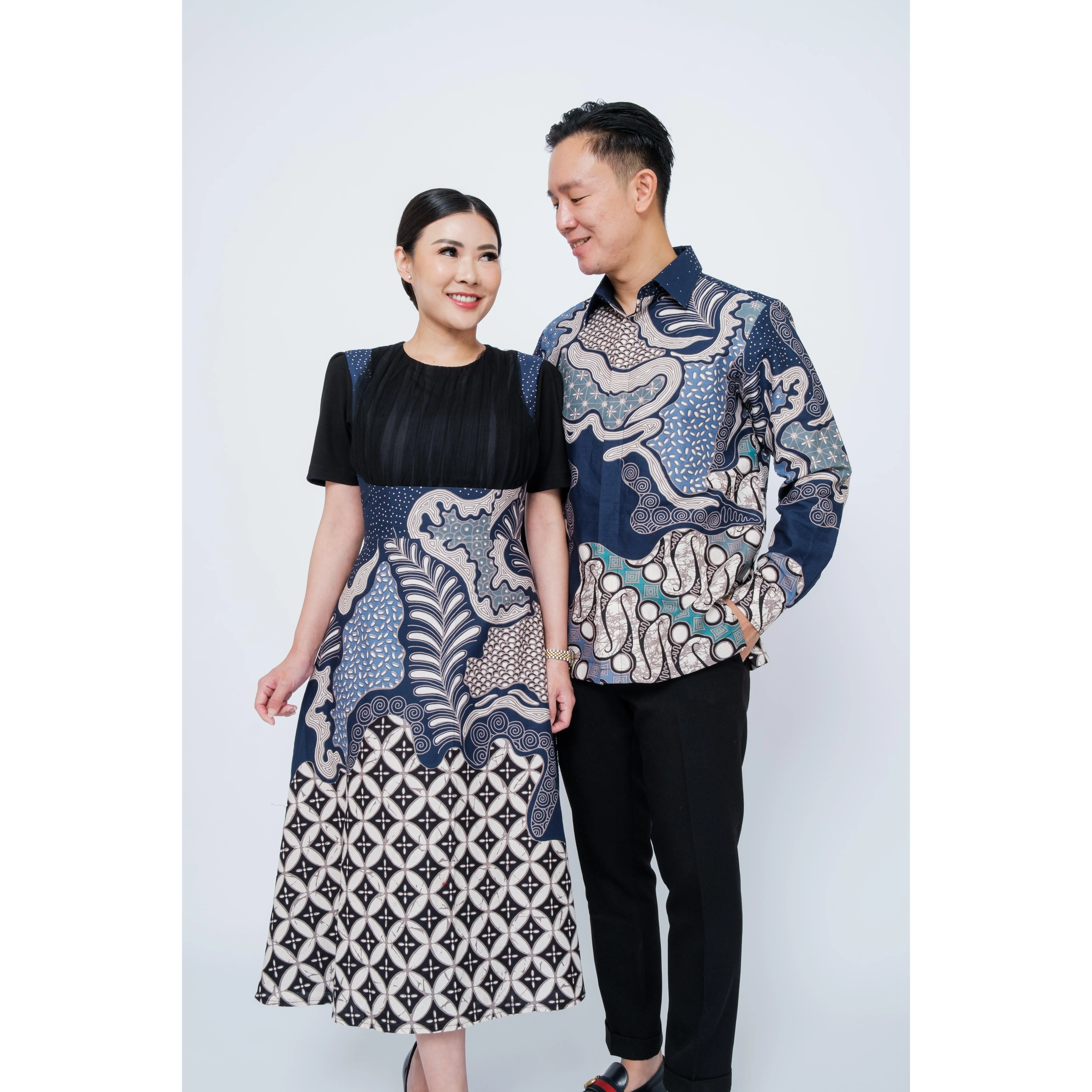 Festive Batik Couple Tradiciobatik