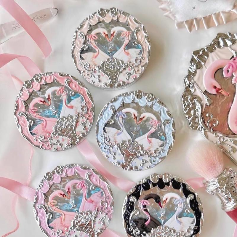 Phấn Má Hồng Flower Knows Swan Ballet - Thiên Nga Ba Lê 5g