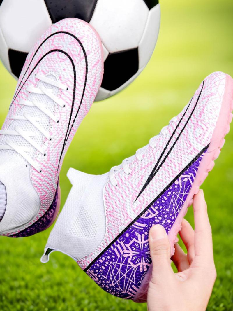 Product Introduction of Men's Sporty Lace Up Soccer Shoes, Comfortable Breathable High Top Football Shoes, Professional Training Shoes for All Seasons 1