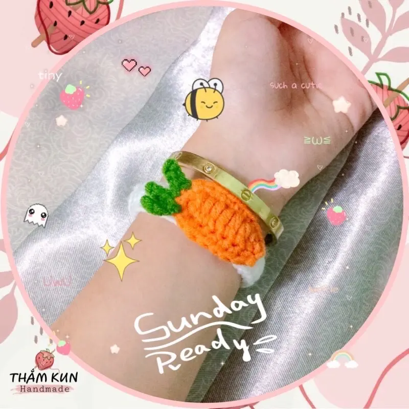 Vòng tay heo, ếch, cà rốt, thỏ, gấu đan len handmade 6
