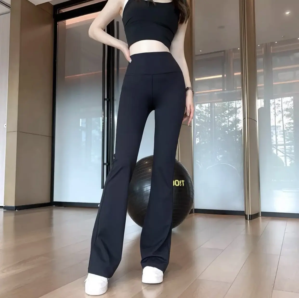 Quần Legging Ống Loe CÓ TÚI Định Hình v3 Cạp 10p Chất Mì Hàn