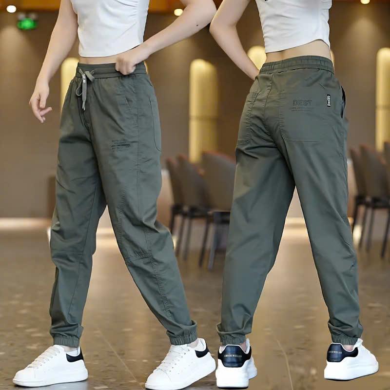 Product Introduction of Quần nữ jogger kaki ống rộng trẻ trung cá tính 19