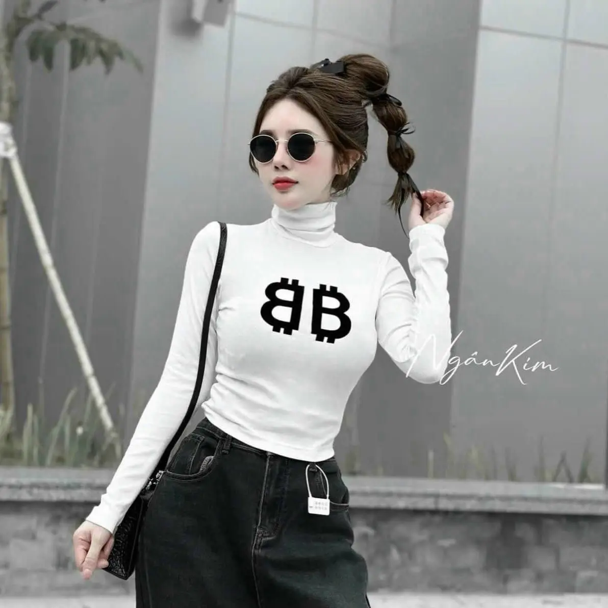 Áo Thun Crotop In Chữ tay dài,Cổ lọ 5 phân Nữ Top Women Trắng