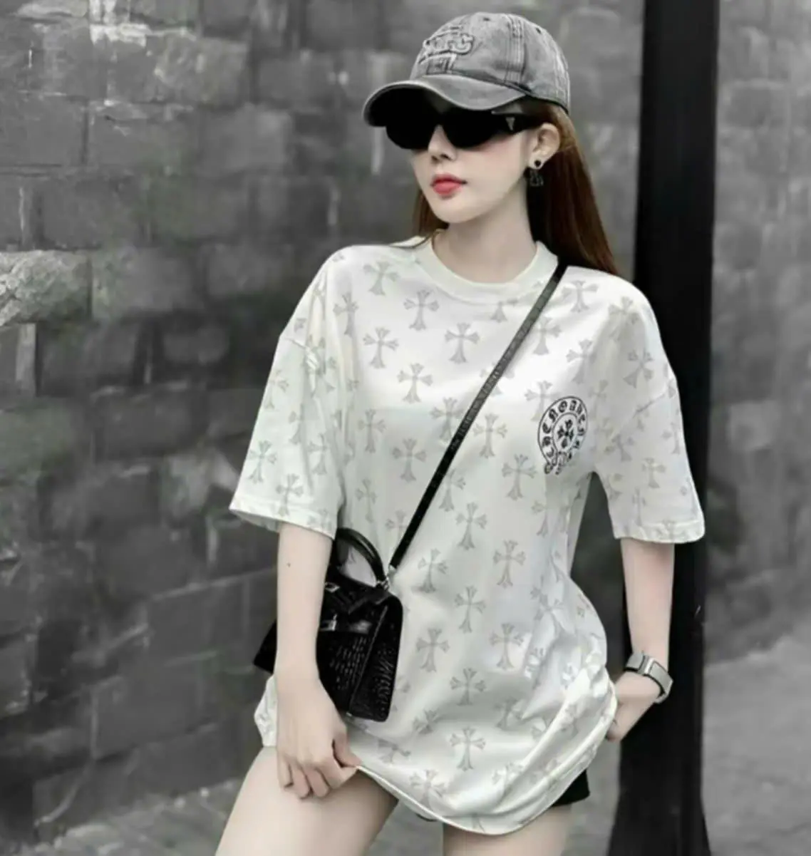 Áo Thun Nam Nữ Họa tiết Full Áo Chữ Thập Độc Đáo Unisex