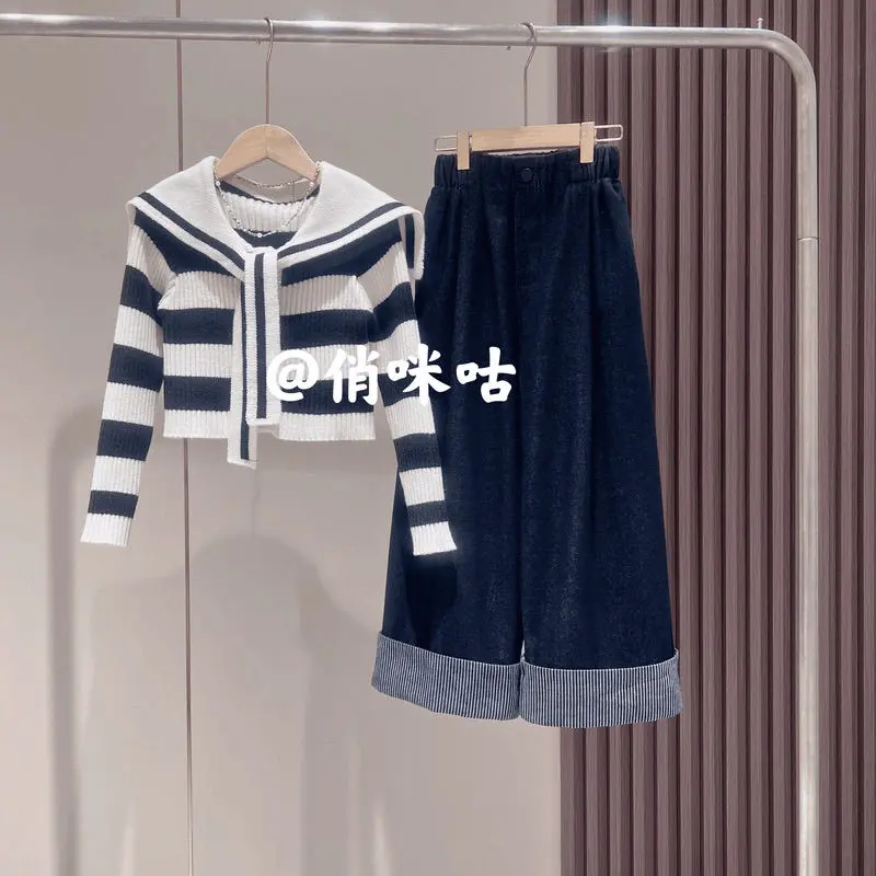 Bộ Đồ Trẻ Em, Dễ Phối Đồ Thường Ngày Cho Bé Gái, Bộ Đồ Thu Đông, Áo Len Dệt Kim Hai Mảnh, Quần Jean Ống Rộng, Thời Trang, Thích Hợp Cho Mùa Thu Và Mùa Đông, Quần Áo Trẻ Em Thời Trang Mới