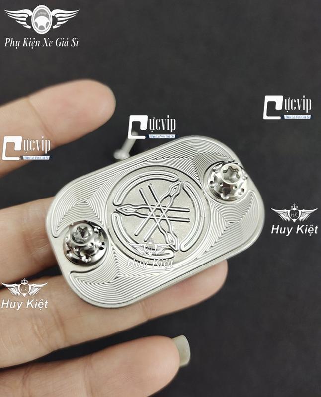 Nắp Dầu Yamaha Inox 304 + 2 Ốc Salaya D3 Inox 304 Gắn Exciter, Sirius, NVX, Jupiter MS5896