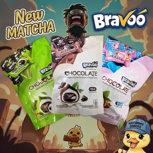 Bravoo CHOCOBALL 10 Pouch isi 50 Pcs Marshmallow Lembut Kenyal Rasa Coklat Susu & Strawberry Cocok untuk Teman Ngopi atau Bebek