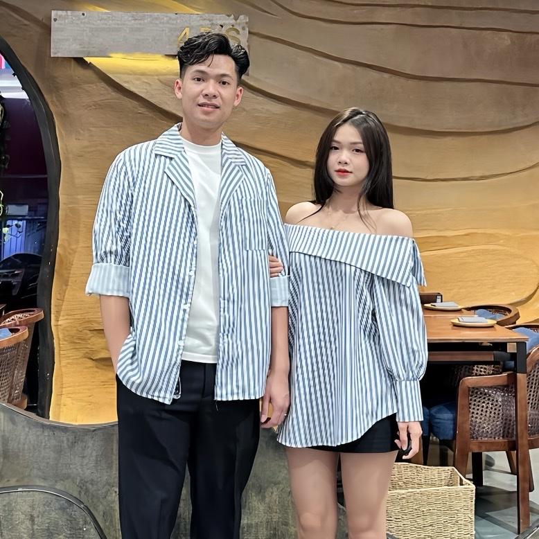   S - 39  Set đồ đôi nam nữ couple áo sơmi nữ kẻ sọc lệch vai fom rộng và áo sơmi nam cổ veét dài tay cặp vợ chồng 
