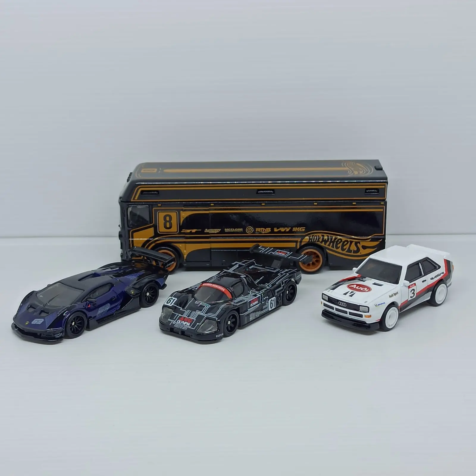 Hotwheels Hot Wheels Car Culture Track Day Diorama Set (LOOSE)