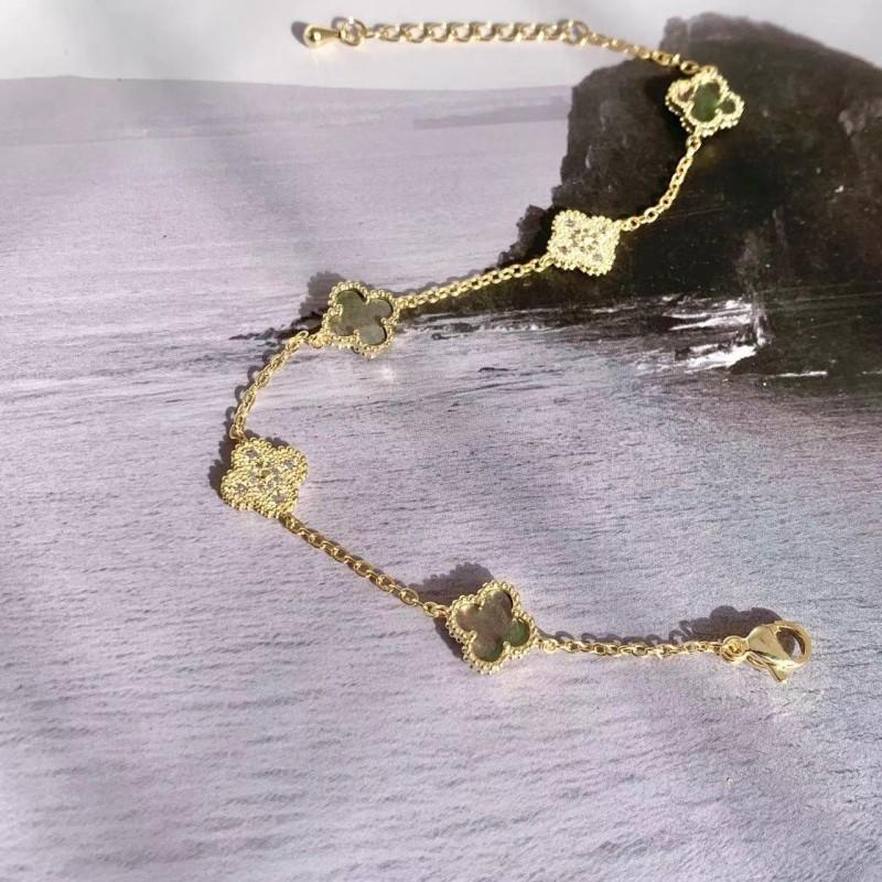 Product Introduction of Vòng Tay Zircon Dát Siêu Nhỏ Cỏ Ba Lá, Thiết Kế Sang Trọng Giá Cả Phải Chăng, Vòng Tay Năm Hoa Fritillary, Tinh Tế Và Cao Cấp, Dễ Phối Đồ, Thích Hợp Cho Nữ, Không Màu 15