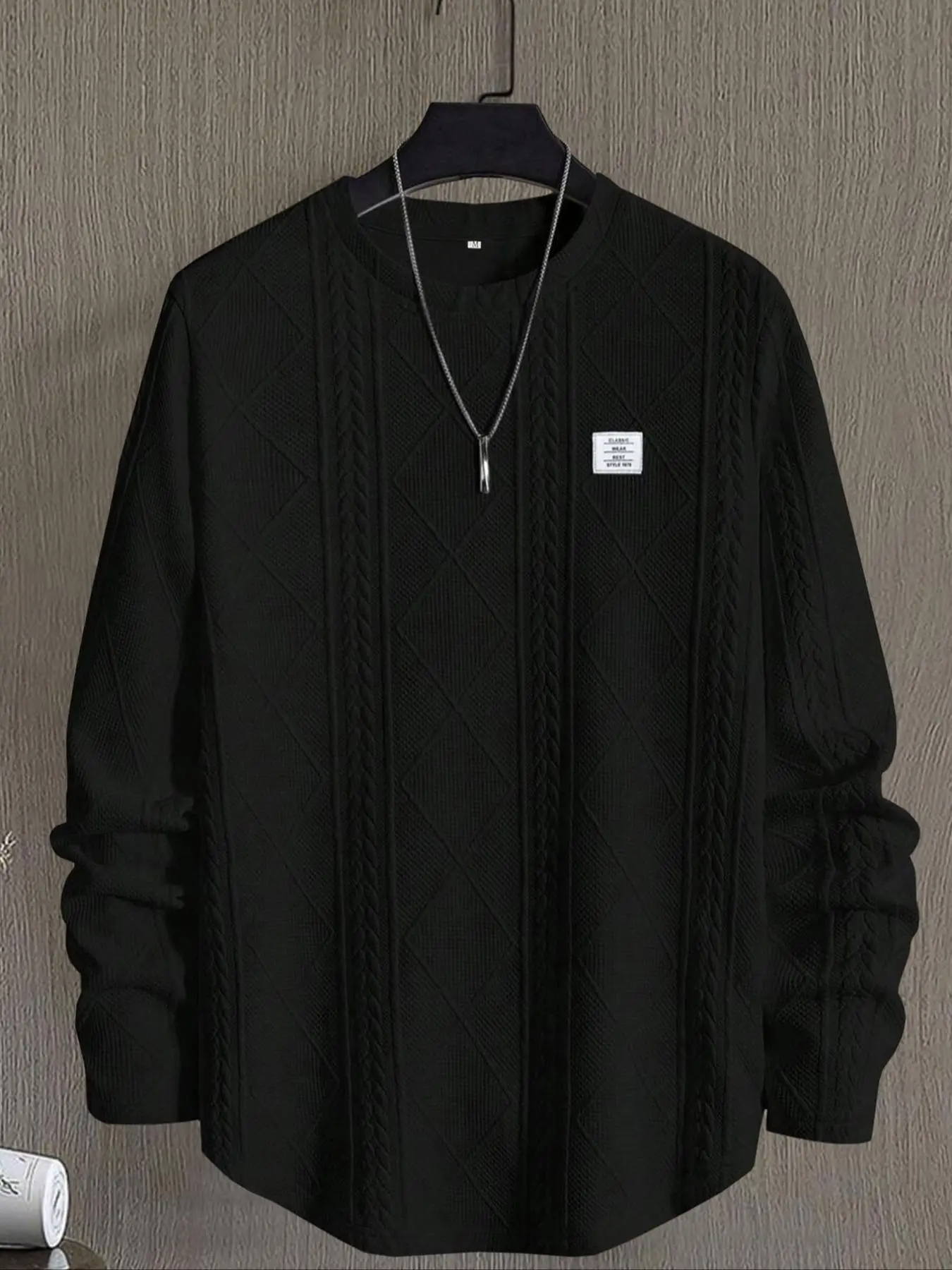 Men's Regular Fit Patched Round Neck Sweatshirt, Casual Long Sleeve Top for Daily Wear, Fashion Men's Top for All Seasons