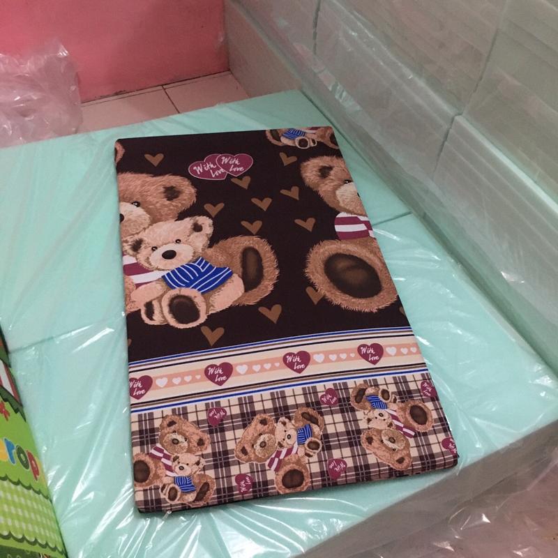 Alas gosok Portabel atau alas setrika Pakaian Rumah Tangga tebal 3cm busa premium pabrik berkualitas dan tahan panas ukuran 100cm x 60cm x 3cm 5