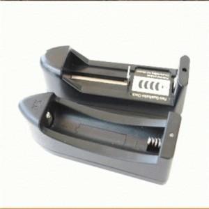 Gambar Charger Baterai 18650 / AA / AAA dari i2Y Store Kota Bandung Tokopedia