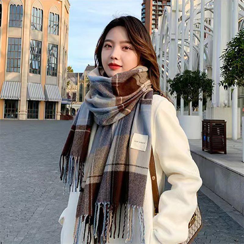 Product Introduction of Women Casual Plaid Fringe Scarves 8