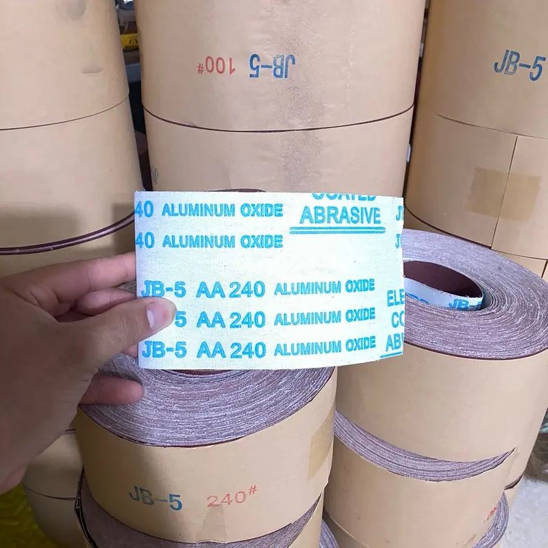 Giấy nhám mềm trà sơn pu hàng cao 10phân 1 cuộn dài 40 mét 0