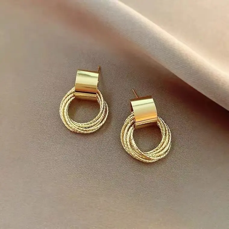 b8u3el anting bulat fashion aksesoris wanita