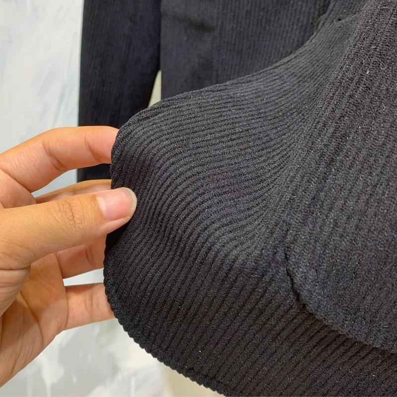 Product Introduction of Áo Khoác Vest Công Sở, Dáng Ôm, Chất Liệu Vải Nhung Kẻ, Phong Cách Anh Quốc, Dành Cho Nam, Hợp Xu hướng Phong Cách Hàn Quốc, Phong Cách Đường Phố Ruoshuai, Bộ Đồ Đơn Thường Ngày Người Nổi Tiếng Trên Internet 9