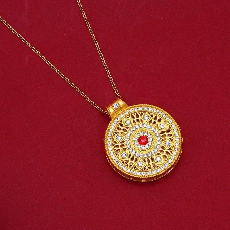 Product Introduction of Vòng Cổ Mặt Dây Chuyền Túi May Mắn, Vàng Cát Việt Nam Giả, Thiết Kế Rỗng Thời Trang Tinh Tế Hoa Nở Và Hoa Giàu Có, Đồ Trang Sức Thời Trang Nữ, Bán Chạy, Phổ Biến 5
