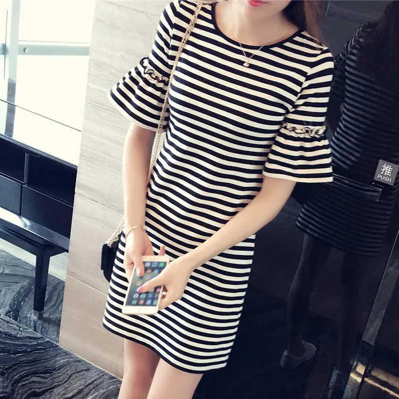 2024 Summer Fashion Women's Wear Long Striped Loose Short Sleeve New Horizontal Striped Ladies Casual Dress Womenswear Elegance