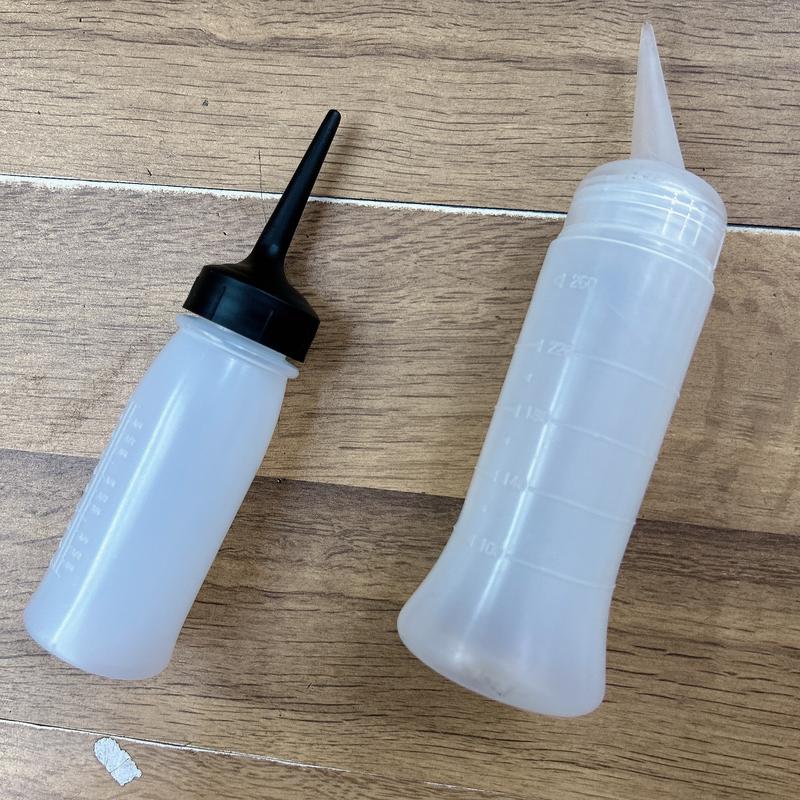 Bình tra đựng dập uốn cho tiệm tóc (giá sỉ, bền)