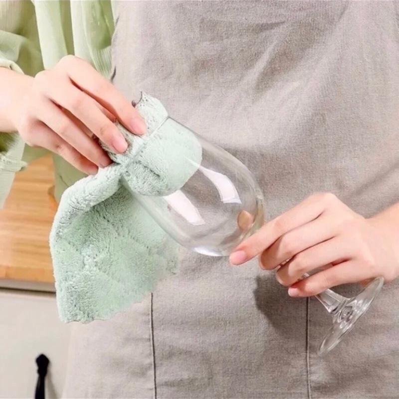 Khăn lau bếp đa năng tiện lợi 2
