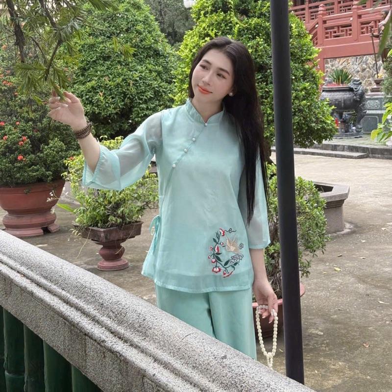 Bộ lam tơ dây eo thêu hạc ánh kim quần suông Nữ 8